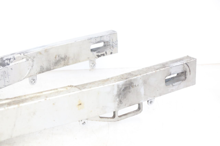 photo de BRAZO OSCILANTE HONDA CBR F SC25 1000 (1989 - 1992)