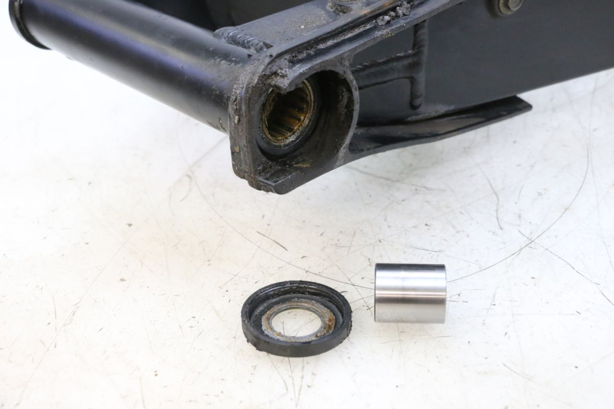 photo de BASCULANTE SUZUKI GSXR GSX-R 1000 (2003 - 2004) - Detalle de la pieza