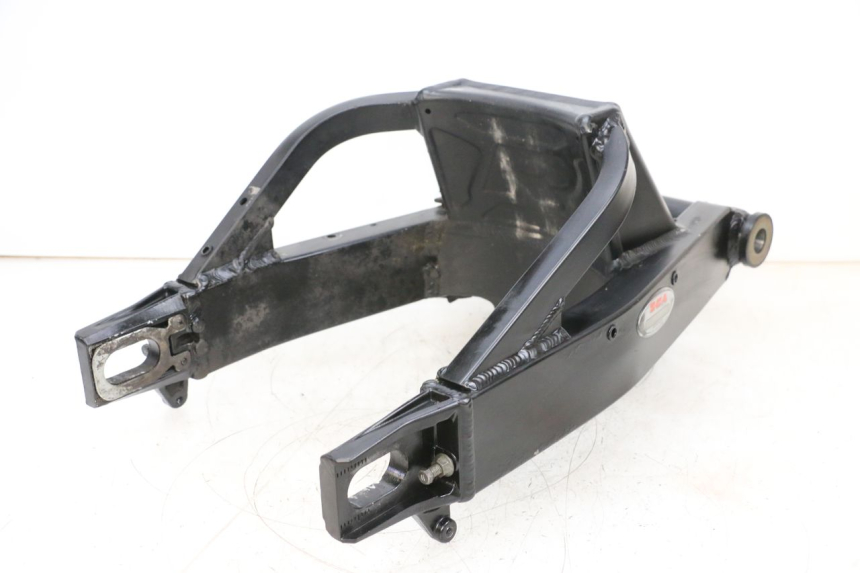 photo de BASCULANTE SUZUKI GSXR GSX-R 1000 (2003 - 2004) - Primer plano de alta resolución