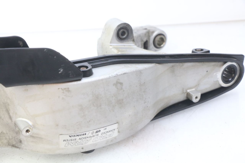 photo de BRAZO OSCILANTE HONDA VFR FI RC46 800 (1998 - 2001)