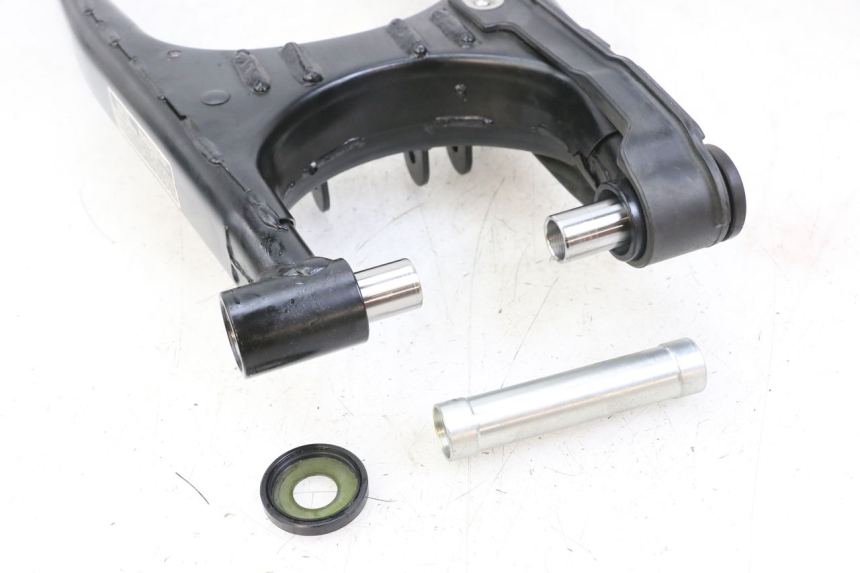 photo de BASCULANTE ROYAL ENFIELD SCRAM 411 (2022 - 2024)