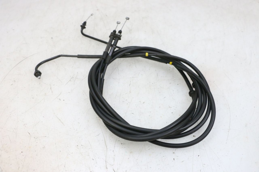 photo de CABLE ACELERADOR PIAGGIO MP3 HPE 300 (2019 - 2026) - Otra perspectiva