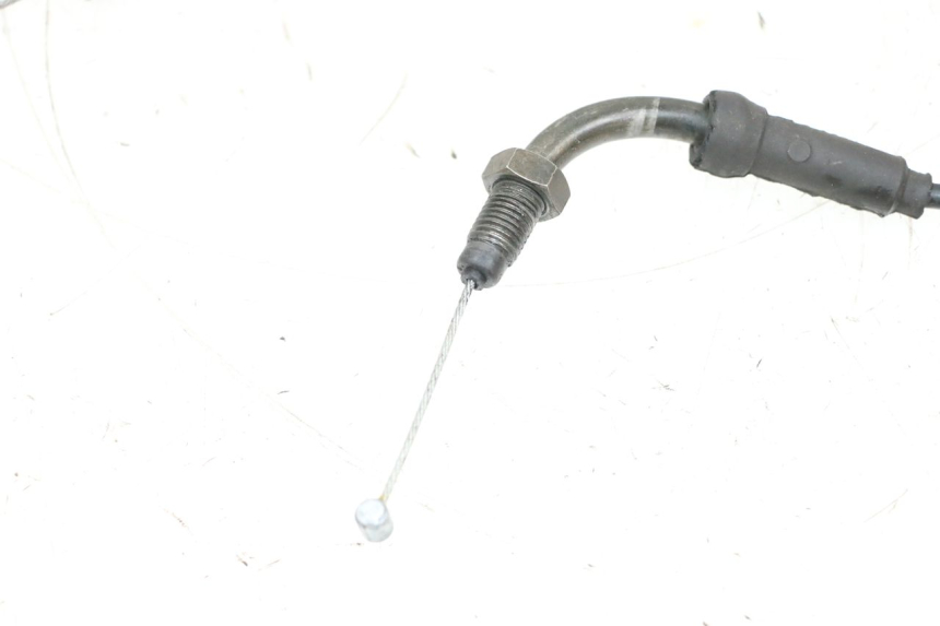 photo de CABLE ACELERADOR HONDA NSR R 125 (1994 - 2003) - Primer plano técnico