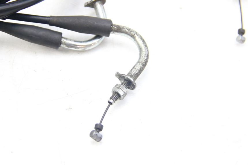 photo de CABLE ACELERADOR SUZUKI SIXTEEN 125 (2008 - 2010)