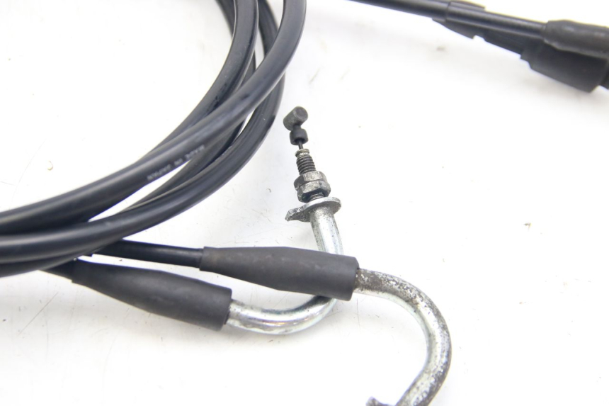 photo de CABLE ACELERADOR SUZUKI SIXTEEN 125 (2008 - 2010)