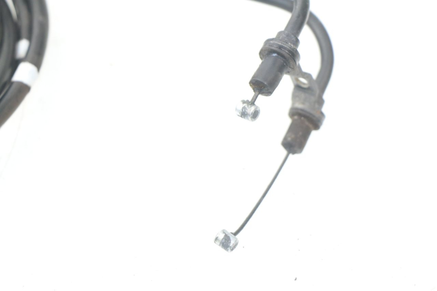 photo de CABLE ACELERADOR YAMAHA XMAX X-MAX ABS 125 (2014 - 2016) - Zoom estado de uso