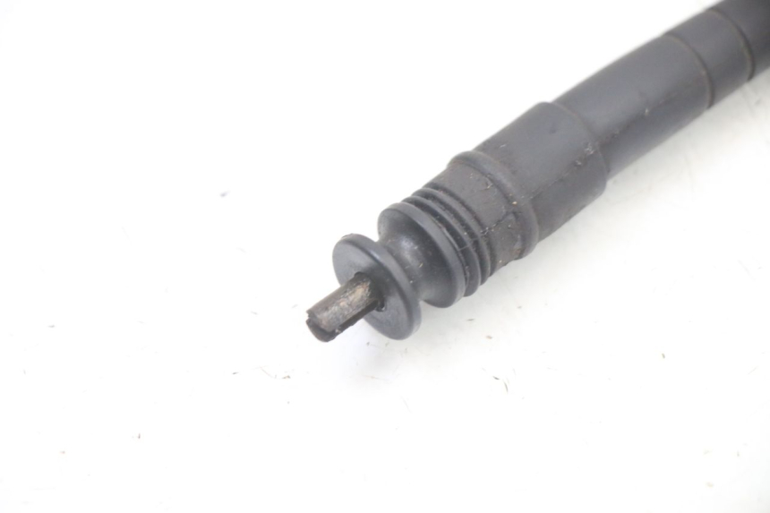 photo de CABLE CUENTA KILÓMETROS KYMCO AGILITY 4T 50 (2018 - 2022) - Zoom estado de uso