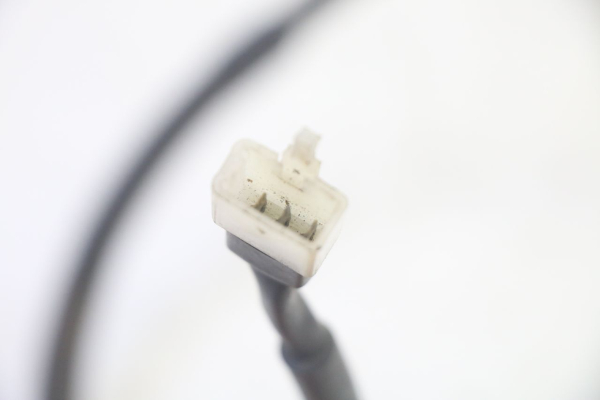 photo de CABLE CUENTA KILÓMETROS SYM CROX 4T 50 (2016 - 2023) - Zoom estado de uso