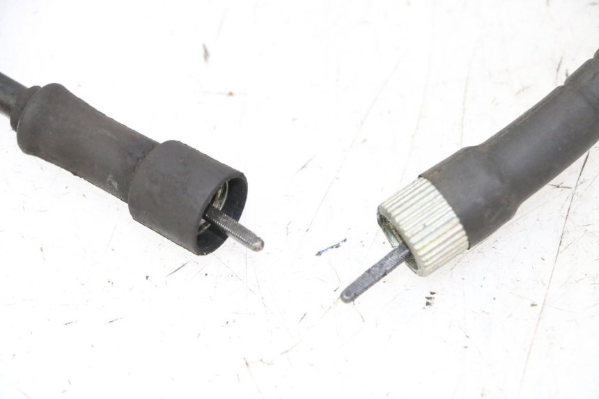 photo de CABLE VELOCIMETRO PEUGEOT TWEET PRO CARGO 50 (2018 - 2020)