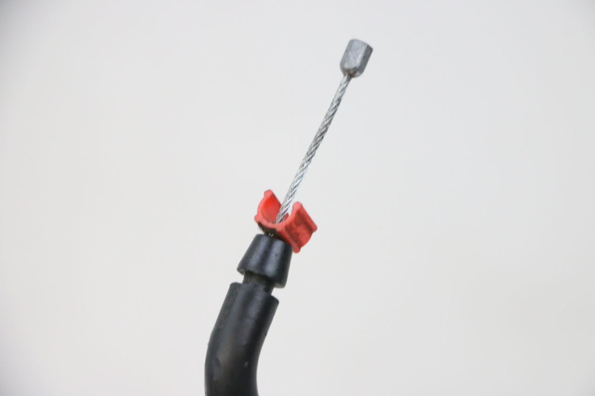 photo de CABLE CIERRE ASIENTO PIAGGIO MP3 HPE 300 (2019 - 2026) - Otra perspectiva
