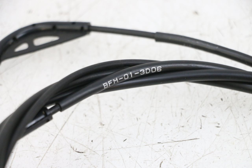 photo de CABLE CIERRE ASIENTO YAMAHA NEO'S CORE 1 (2022 - 2026) - Otra perspectiva