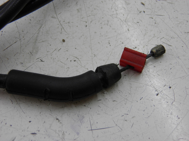 photo de CABLE CIERRE ASIENTO PIAGGIO MP3 RL 125 (2006 - 2014)