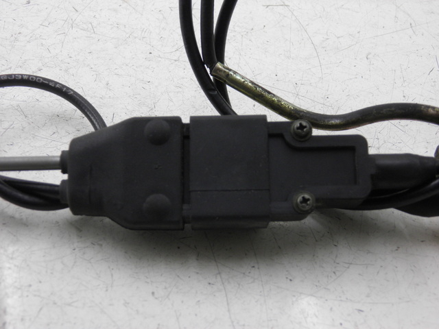 photo de CABLE CIERRE ASIENTO YAMAHA XP T-MAX TMAX 500 (2004 - 2007)