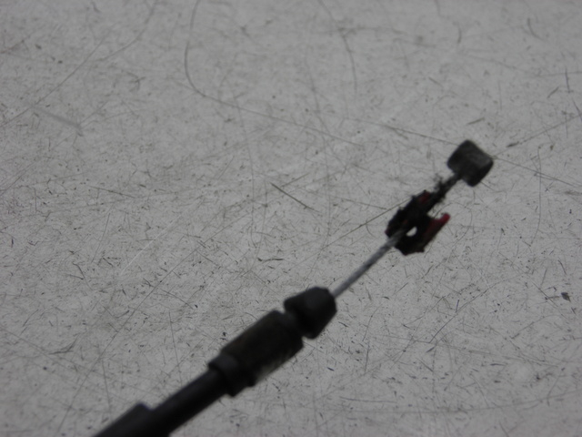 photo de CABLE  TANQUE CUBIERTA HONDA FES S-WING SWING 125 (2007 - 2015)