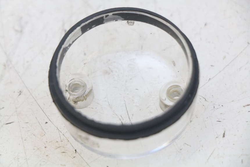 photo de CUBIERTA DE INTERMITENTE TRASERO DERECHO SYM ORBIT 2 4T 50 (2018 - 2022)