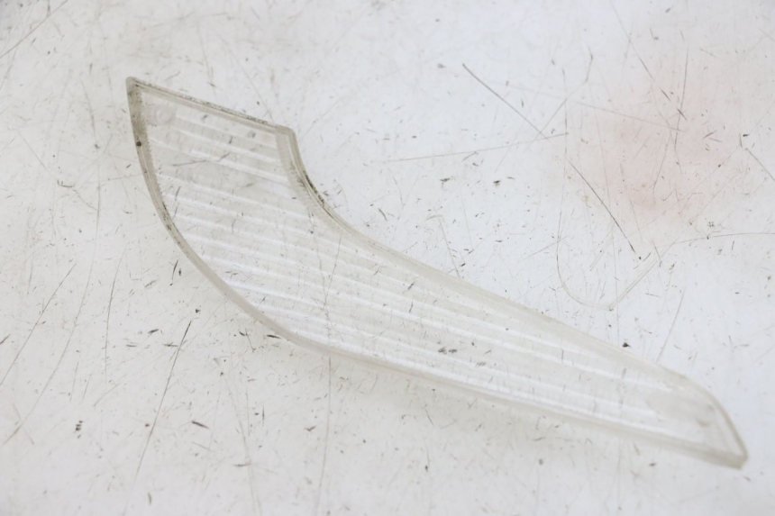 photo de DELANTERO DERECHO LENTE INTERMITENTE PEUGEOT VIVACITY NEW 2T 50 (2008 - 2017)