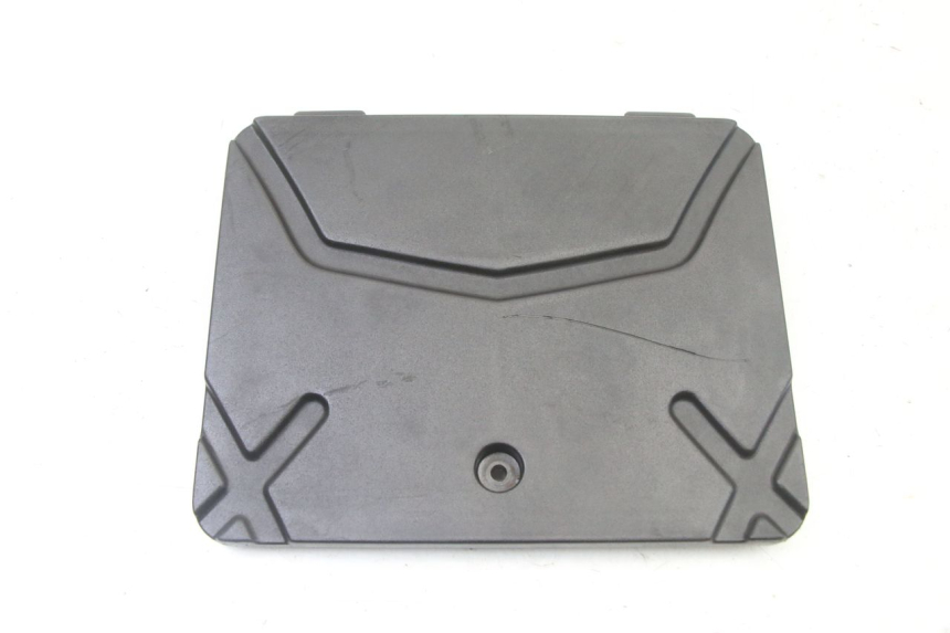 photo de TAPA DE BATERÍA KYMCO AGILITY 4T 50 (2005 - 2018)