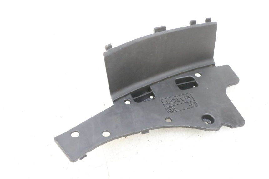 photo de TAPA DE BATERÍA SUZUKI BURGMAN 125 (2007 - 2014) - Vista principal