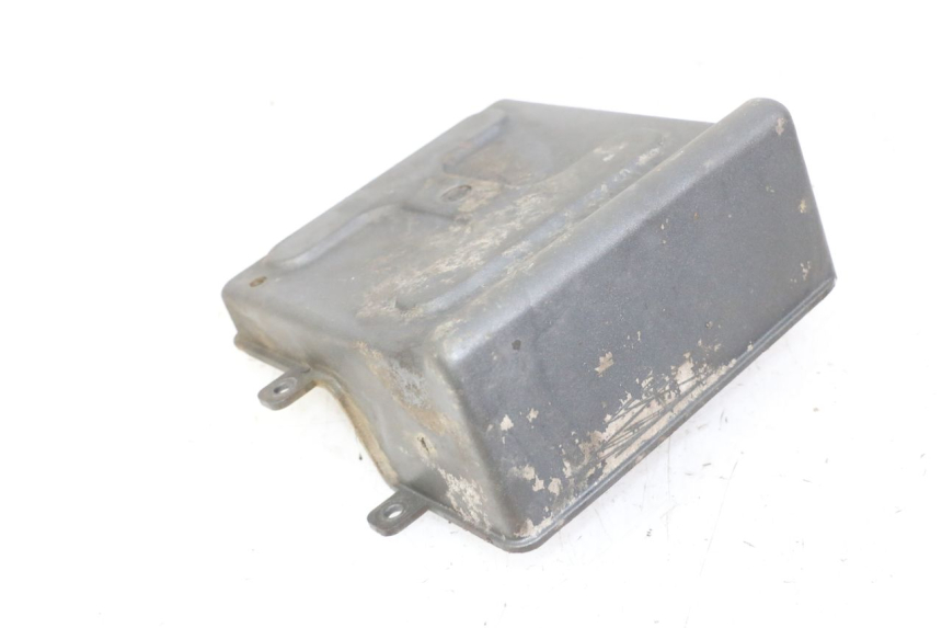 photo de TAPA BATERIA APRILIA CLASSIC 125 (1995 - 2001)