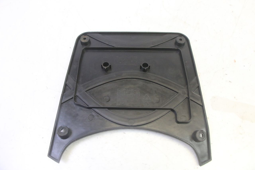 photo de TAPA DE BATERÍA SYM CROX 4T 50 (2016 - 2023)