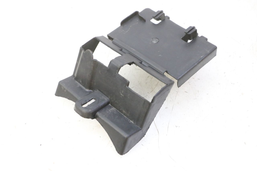 photo de TAPA BATERIA STAHO FH 50 (2018 - 2019)