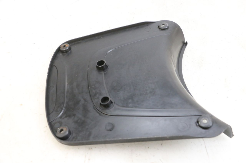 photo de TAPA DE BATERÍA SYM FIDDLE 3 III 125 (2014 - 2020) - Otra perspectiva