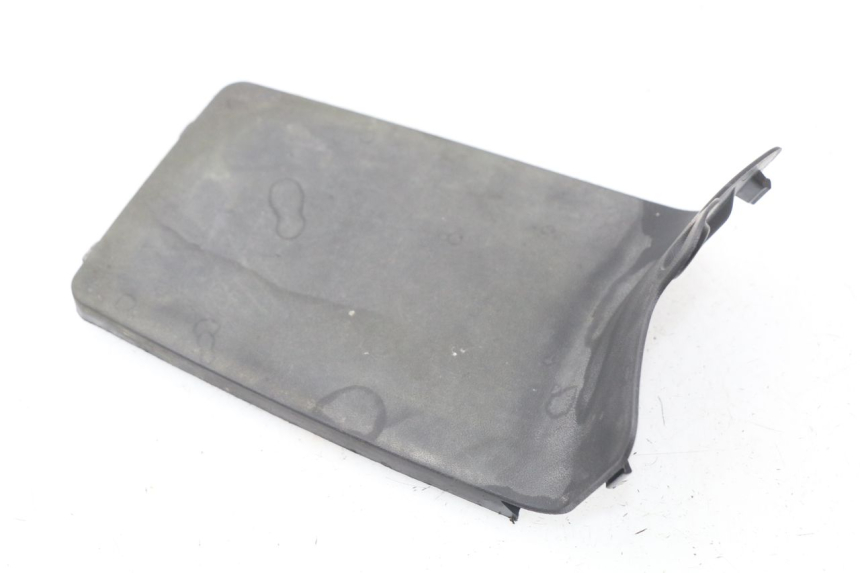 photo de TAPA BATERIA PEUGEOT KISBEE 2T 50 (2010 - 2017)