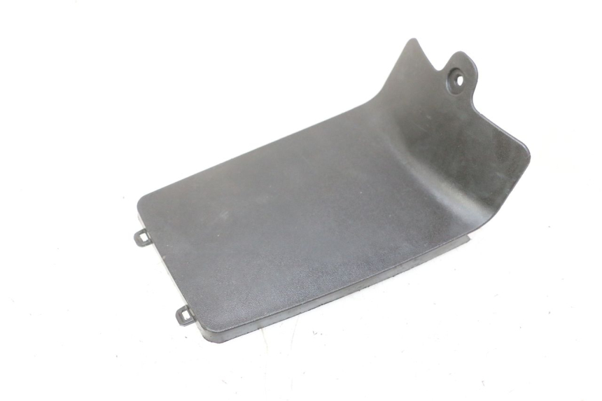 photo de TAPA BATERIA PEUGEOT KISBEE 2T 50 (2010 - 2017)