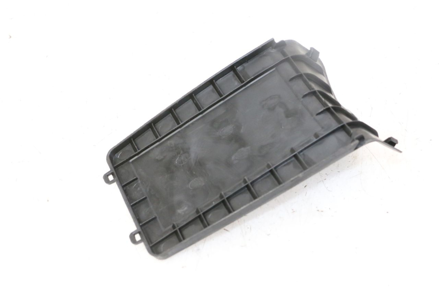 photo de CUBIERTA DE BATERíA PEUGEOT KISBEE 4T 50 (2018 - 2022)