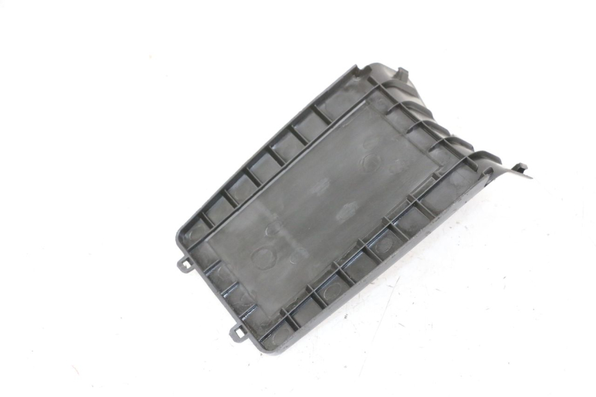 photo de TAPA BATERIA PEUGEOT STREETZONE I 2T 50 (2018 - 2020)