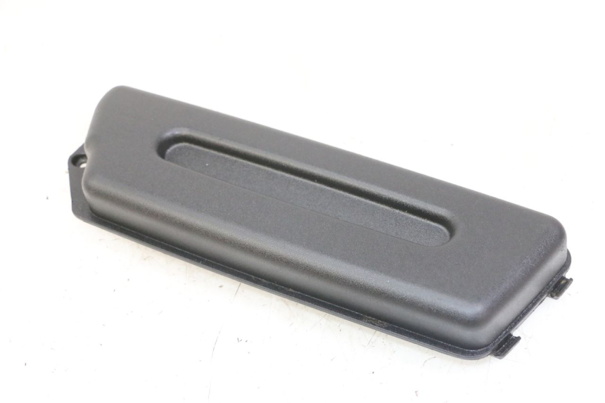 photo de TAPA DE BATERÍA PIAGGIO FLY 2T 50 (2004 - 2017)