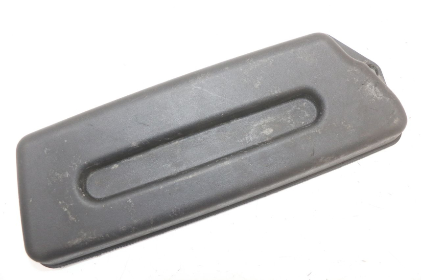 photo de TAPA BATERIA PIAGGIO FLY 4T 50 (2004 - 2010)