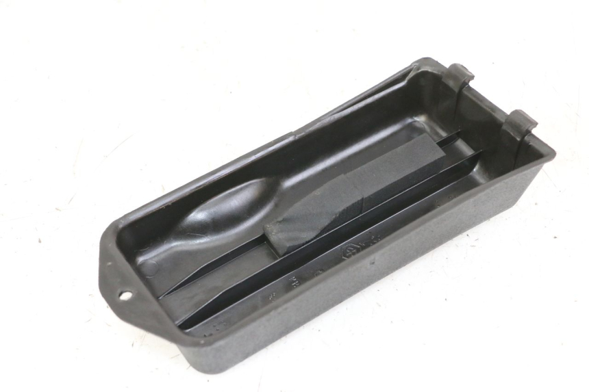 photo de TAPA BATERIA PIAGGIO VESPA LX 150 (2005 - 2013)