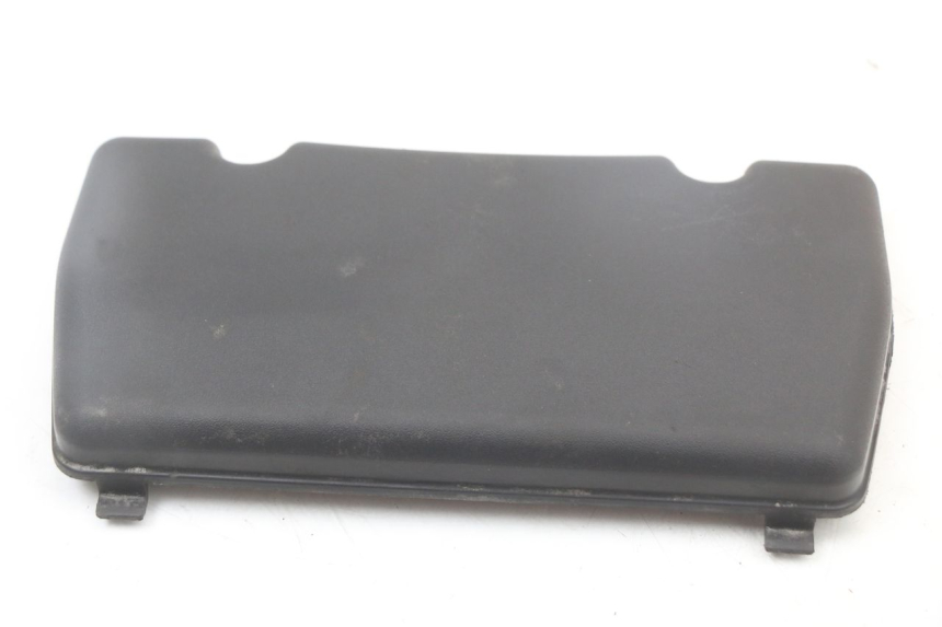 photo de TAPA BATERIA PIAGGIO X8 125 (2004 - 2007)