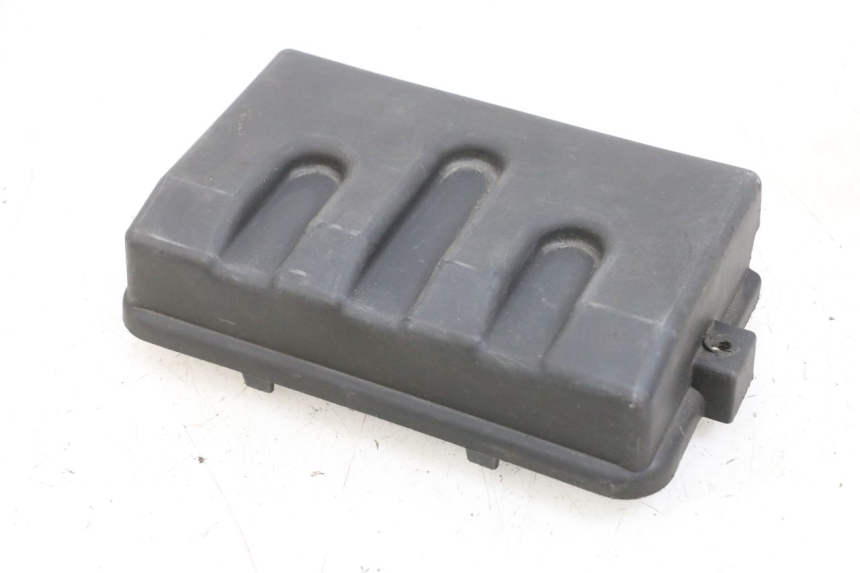 photo de TAPA BATERIA PEUGEOT SPEEDFIGHT 4 4T EFI 50 (2021 - 2025) - Vista principal