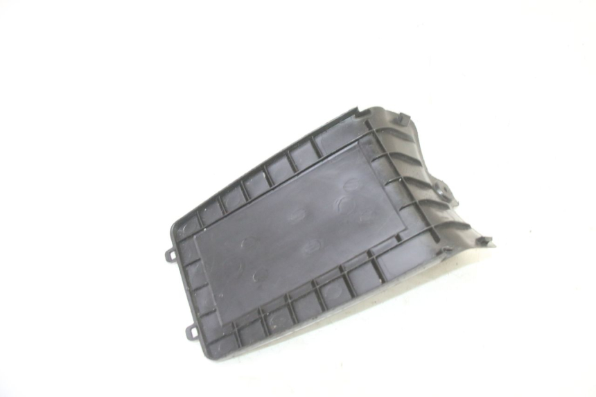 photo de TAPA BATERIA PEUGEOT STREETZONE I 2T 50 (2018 - 2020)