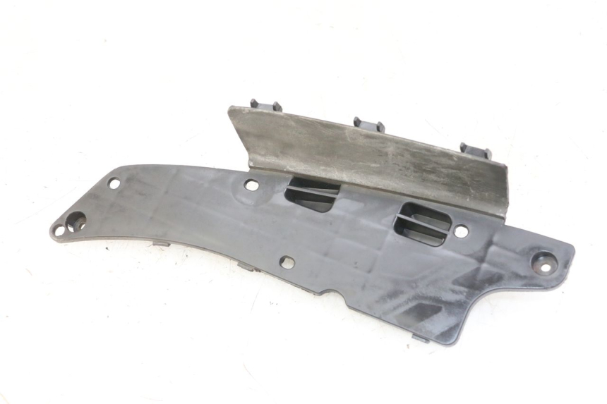 photo de TAPA DE BATERÍA SUZUKI UH BURGMAN 125 (2002 - 2006)