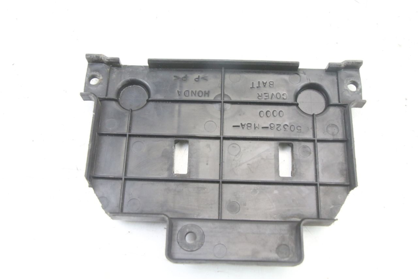 photo de TAPA BATERIA HONDA VT C2 SHADOW 750 (1997 - 2001) - Detalle de la pieza