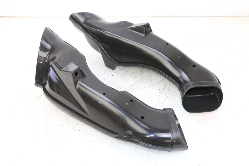 photo de TAPA FILTRO AIRE SUZUKI GSXR GSX-R 1000 (2003 - 2004) - Detalle de la pieza
