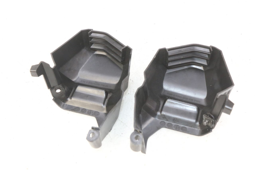 photo de TAPA DE FILTRO DE AIRE HONDA CB R 1000 (2018 - 2023)