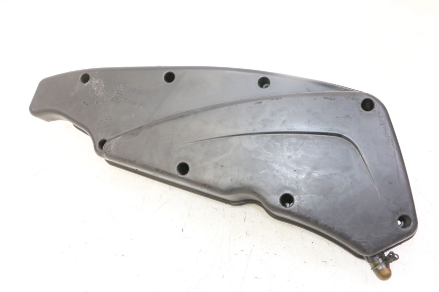 photo de TAPA FILTRO AIRE PEUGEOT SATELIS 125 (2013 - 2018)