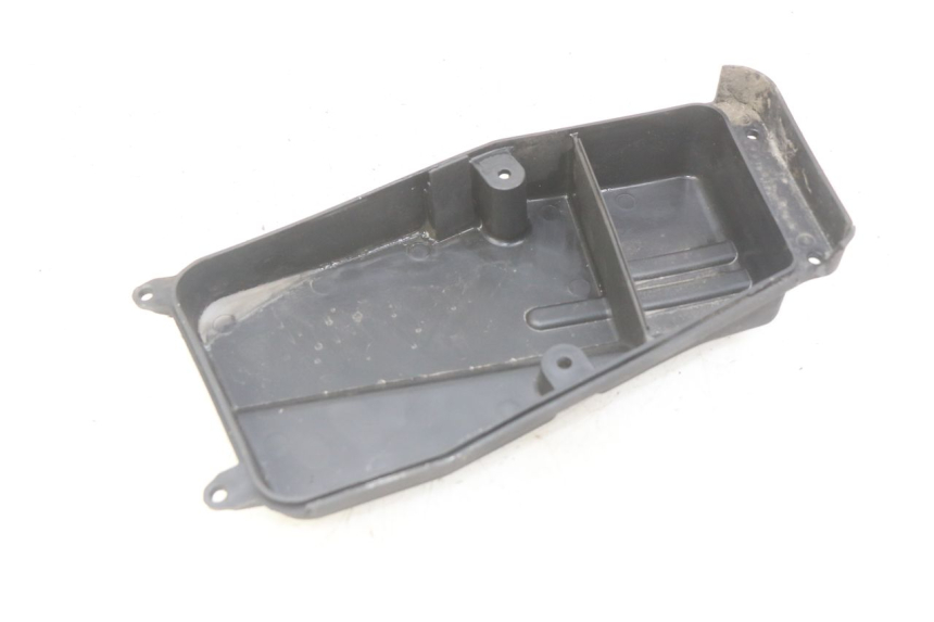 photo de TAPA DE FILTRO DE AIRE SYM FIDDLE 2 125 (2010 - 2013)
