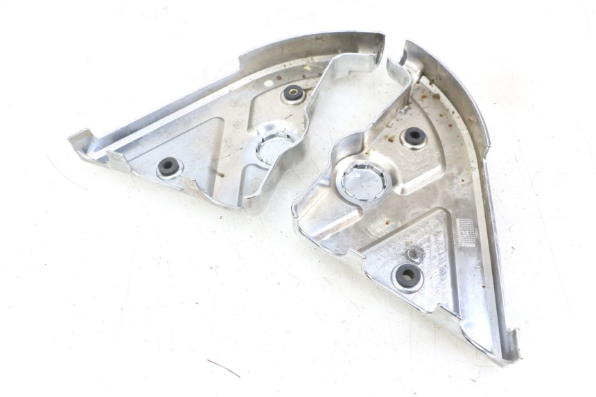 photo de Cubierta lateral del chasis HYOSUNG GV AQUILA 125 (2000 - 2004) - Otra perspectiva