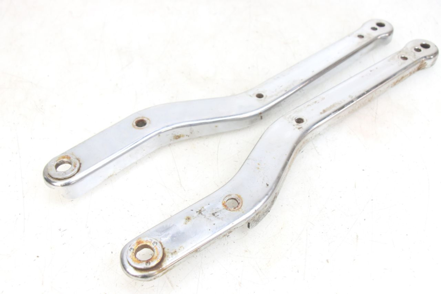 photo de CUBIERTA LATERAL DEL CHASIS HONDA CA REBEL 125 (1995 - 2001)