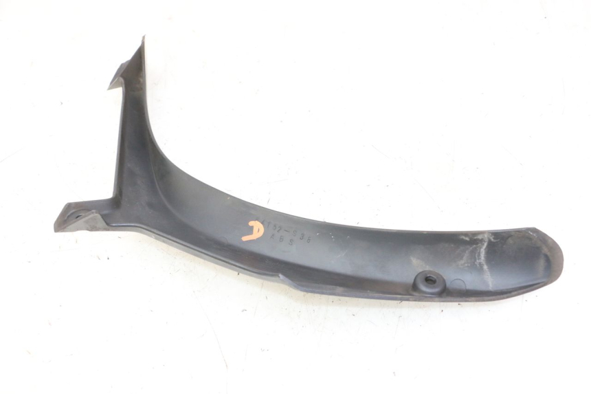 photo de TAPA BASTIDOR DERECHA QUADRO 4 4D 350 (2015 - 2018)