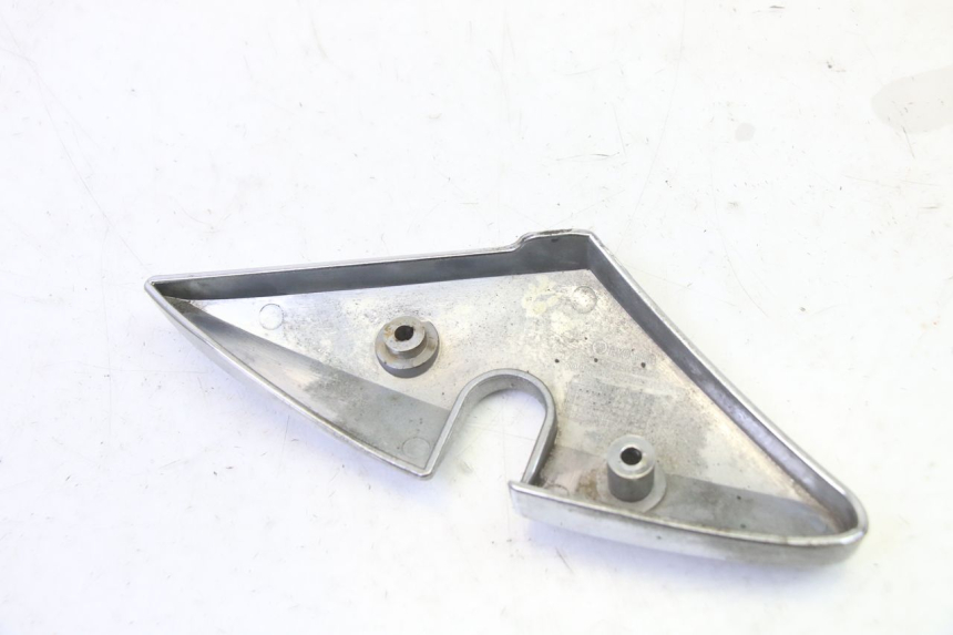 photo de Cubierta lateral del chasis derecho HYOSUNG GV AQUILA 125 (2000 - 2004)