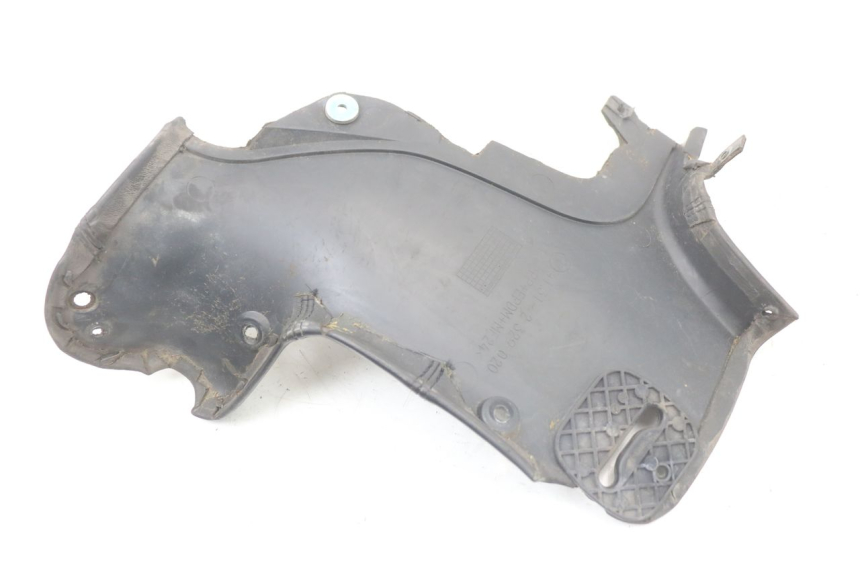 photo de TAPA CHASIS LATERAL DERECHO BMW C1 125 (2000 - 2003)