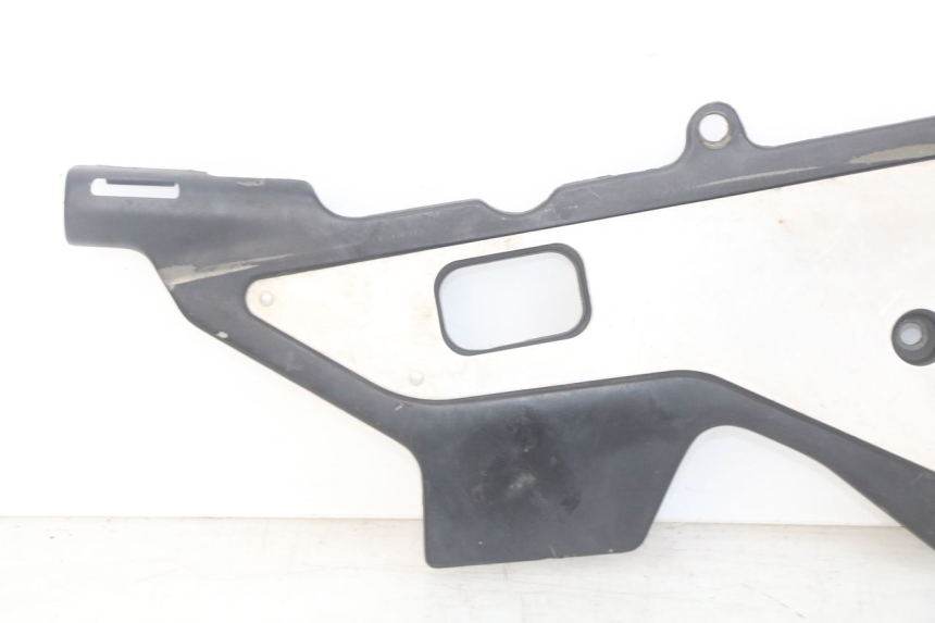 photo de CUBIERTA CHASIS LATERAL DERECHO HONDA CBR F SC25 1000 (1989 - 1992)
