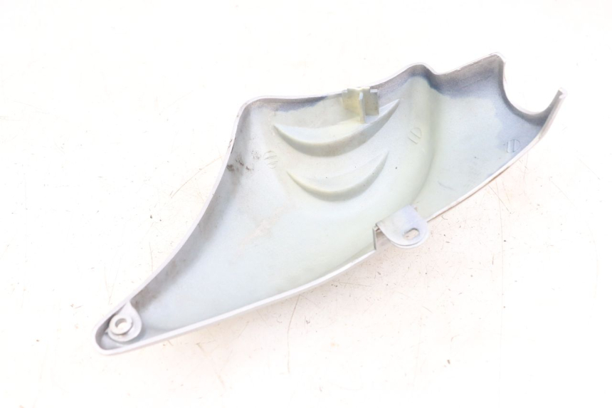 photo de Cubierta lateral del chasis derecho HYOSUNG GF 125 (2001 - 2005)