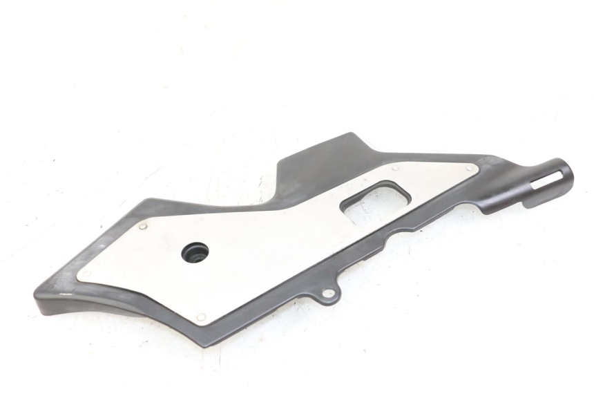 photo de TAPA BASTIDOR DERECHA HONDA CBR F 1000 (1993 - 1996)